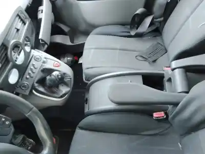 Veículo de Sucata renault scénic ii (jm0/1_) 1.6 16v (jm1r) do ano 0 alimentado k4m766