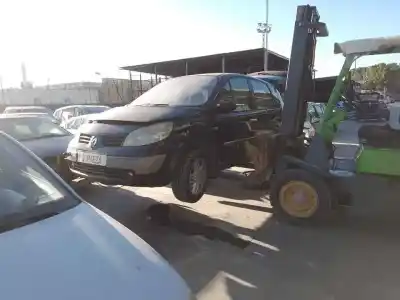 Здавання транспортного засобу renault scenic ii (jm) f9q812 року 0 потужний f9q812