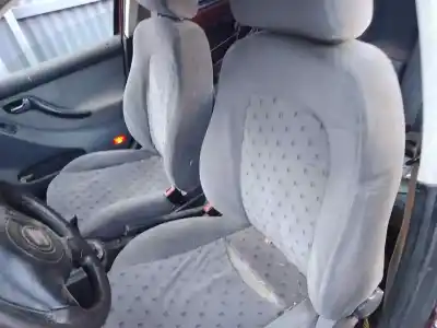 Здавання транспортного засобу seat toledo ii (1m2) 1.9 tdi року 0 потужний asv