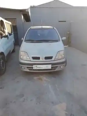 Здавання транспортного засобу renault                                            scenic (ja..)                                                                                                                                                                                                                                              f9q732 року 0 потужний f9q732