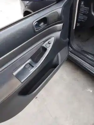 Здавання транспортного засобу audi a4 avant (b5) 2.4 року 0 потужний 