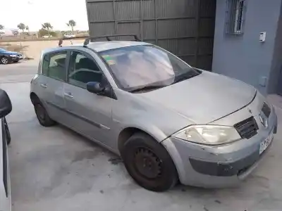 Veículo de Sucata renault                                            megane ii berlina 5p                                                                                                                                                                                                                                       k9k722                                                                                                                                                                                                                                                     do ano 0 alimentado k9k722