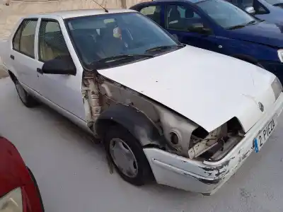 Scrapping Vehicle renault r 19 berl. con portón (b/c53) (g) e6j of the year 0 powered (g) e6j