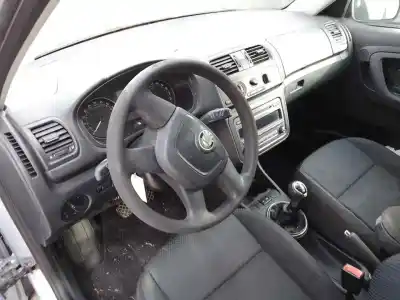 Scrapping Vehicle skoda fabia combi (5j5) cayb of the year 0 powered cayb