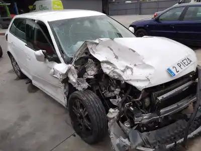 Здавання транспортного засобу audi a3 (8p1) 2.0 tdi 16v року 0 потужний cffb