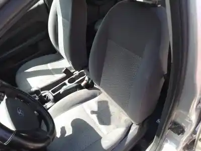 Vehicul casat ford focus berlina (cap) d/hhda al anului 0 alimentat hhda