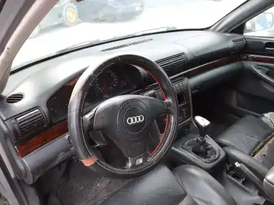 Scrapping Vehicle audi a4 b5 (8d2) 2.5 tdi of the year 0 powered afb