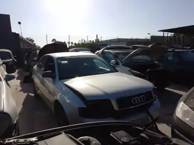 Здавання транспортного засобу audi a4 b6 (8e2) 1.9 tdi року 0 потужний awx