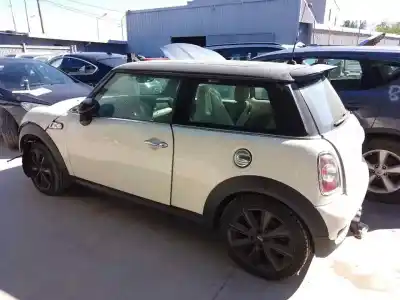 Véhicule à la ferraille mini                                               mini (r56)                                                                                                                                                                                                                                                 n18b16a                                                                                                                                                                                                                                                    de l'année 2011 alimenté n18b16a