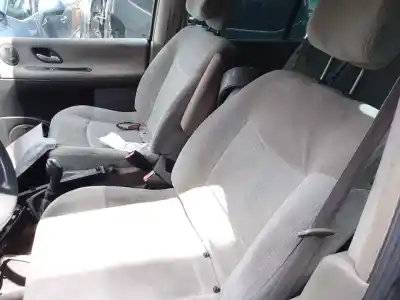 Здавання транспортного засобу renault espace iv (jk0) p9x715 року 0 потужний p9x715