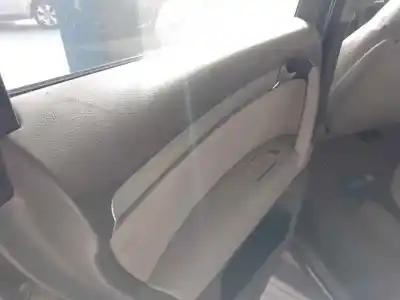 Здавання транспортного засобу audi q7 (4l) casa року 0 потужний casa