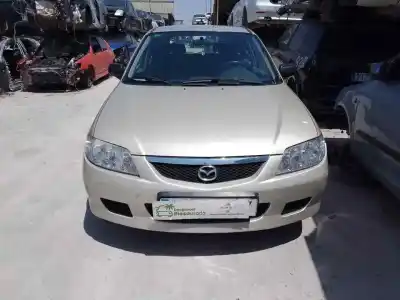 Sloopvoertuig MAZDA 323 S VI (BJ)  van het jaar 0 aangedreven RF4F