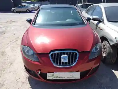 Здавання транспортного засобу SEAT LEON (1P1)  року 0 потужний BLR