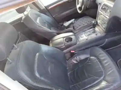 Hurda Aracı audi q7 (4l) bug yılın 0 güçlü bug