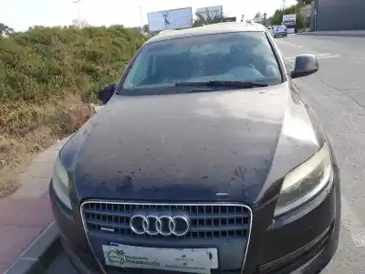 Sloopvoertuig AUDI Q7 (4L)  van het jaar 0 aangedreven BUG
