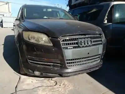 Hurda Aracı audi q7 (4l) bug yılın 0 güçlü bug