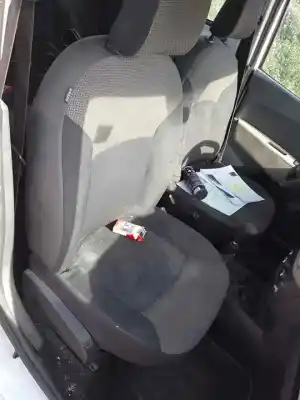 Здавання транспортного засобу dacia dokker k9kc6 року 0 потужний k9kc6