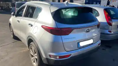 Veicolo di demolizione kia sportage (ql) d4fd dell'anno 2016 alimentato d4fd