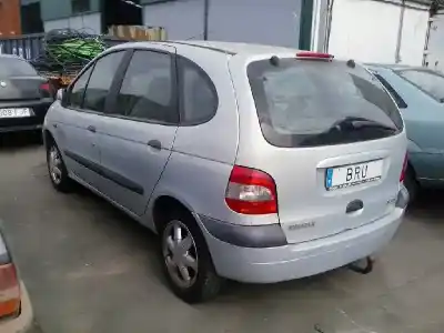Здавання транспортного засобу renault scenic (ja..) f8q790 року 1996 потужний f8q790