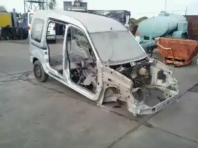 Vehículo de desguace RENAULT KANGOO  del año 2008 con motor 