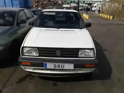 Véhicule à la ferraille volkswagen jetta (165/167) ez de l'année 1990 alimenté ez