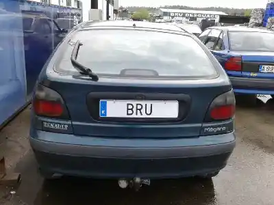 Veículo de Sucata renault megane i berl./ berl. con portón (ba0) c7j do ano 1996 alimentado c7j