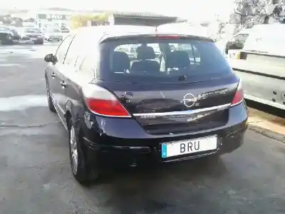 Sloopvoertuig OPEL ASTRA H BERLINA Z17DTH van het jaar 2006 aangedreven Z17DTH