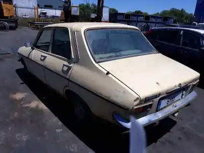 Здавання транспортного засобу renault   року 1975 потужний 