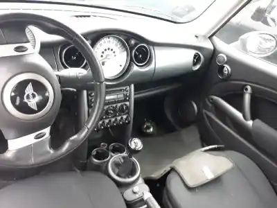 Здавання транспортного засобу bmw mini (r50,r53) w10b16a року 2004 потужний w10b16a
