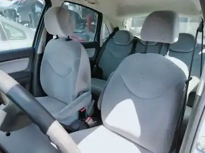 Veículo de Sucata citroen c3 1.4 16v sensodrive x-tr do ano 2004 alimentado kfu