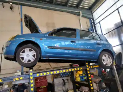 Утилизация автомобиля RENAULT CLIO II FASE II (B/CB0) Authentique года 2022 питание 