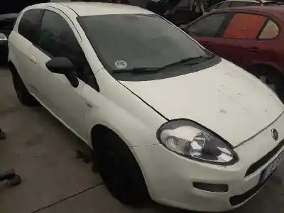 Veículo de Sucata fiat grande punto van (299) dynamic do ano 2013 alimentado 199a9000