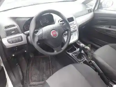 Veículo de Sucata fiat grande punto van (299) dynamic do ano 2013 alimentado 199a9000