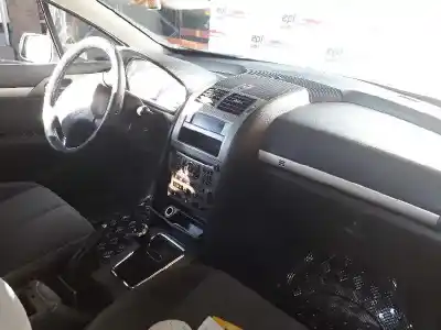 Scrapping Vehicle peugeot 407 st confort of the year 2006 powered 9hydv6ted4