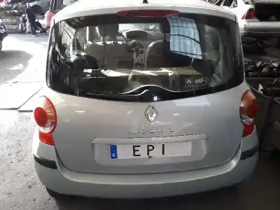 Veículo de Sucata renault modus dynamique do ano 2005 alimentado 