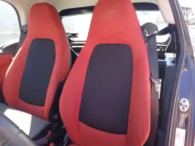 Scrapping Vehicle smart coupe mhd edition 52 (451.380) of the year 2011 powered 3b21