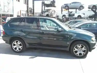 Veículo de Sucata bmw x5 (e53) 4.4i automático do ano 2001 alimentado 