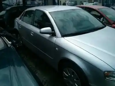 Veículo de Sucata audi a4 berlina (8e) 2.0 tdi 16v (103kw) do ano 2005 alimentado blb