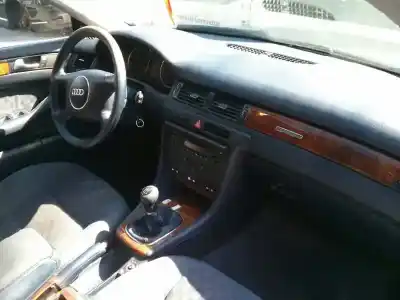 Veículo de Sucata audi a6 berlina (4b2) 2.4 quattro do ano 2001 alimentado bdv