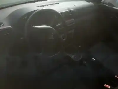 Veículo de Sucata seat leon (1m1) signo do ano 2004 alimentado alh