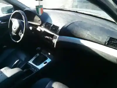 Veículo de Sucata bmw serie 3 berlina (e46) 320d do ano 1999 alimentado 204d1