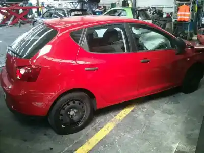 Veicolo di demolizione seat ibiza (6j5) reference dell'anno 2011 alimentato cgpa