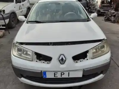 Vehículo de desguace renault                                            megane ii berlina 5p                                                                                                                                                                                                                                       emotion                                                                                                                                                                                                                                                    del año 2007 con motor 