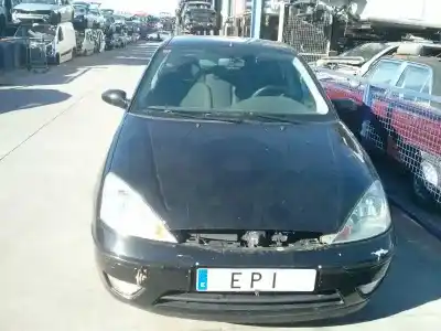 Vehículo de desguace ford                                               focus berlina (cak)                                                                                                                                                                                                                                        ghia                                                                                                                                                                                                                                                       del año 2004 con motor f9da