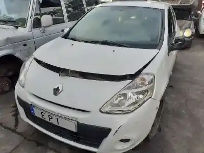 Утилизация автомобиля RENAULT CLIO III Expression года 2012 питание 