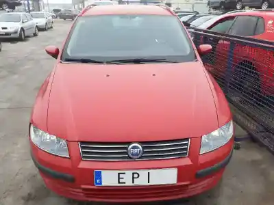 Veicolo di demolizione FIAT STILO (192) 1.9 JTD CAT dell'anno 2003 alimentato 192A1000