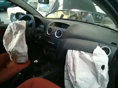 Veículo de Sucata citroen c2 audace do ano 2006 alimentado 8hz