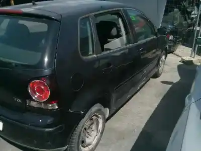 Véhicule à la ferraille volkswagen polo (9n3) advance de l'année 2006 alimenté bnm