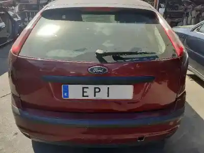 Sloopvoertuig ford focus berlina (cap) ghia van het jaar 2005 aangedreven g8da