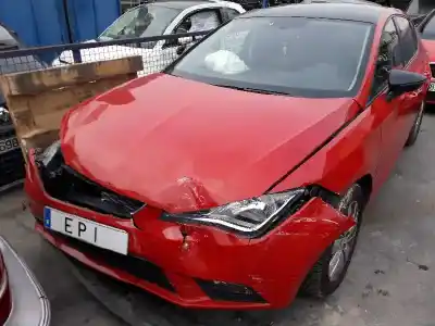 Veicolo di demolizione SEAT LEON (5F1) Reference dell'anno 2015 alimentato CLH